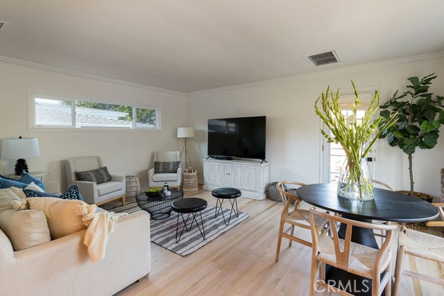 3617 Elm Avenue, Manhattan Beach, California 90266, 3 Bedrooms Bedrooms, ,2 BathroomsBathrooms,Residential,Sold,Elm,SB20086428