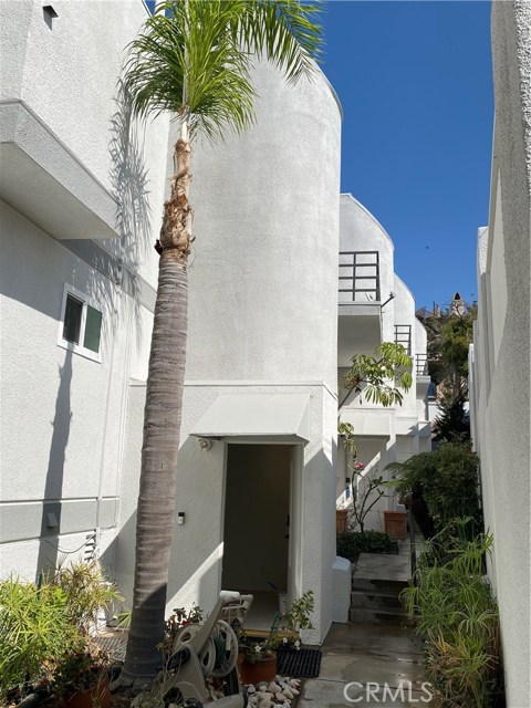 612 Irena Avenue, Redondo Beach, California 90277, 2 Bedrooms Bedrooms, ,3 BathroomsBathrooms,Residential,Sold,Irena,SB20153515