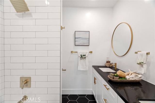 1447 Manhattan Beach Boulevard, Manhattan Beach, California 90266, 3 Bedrooms Bedrooms, ,2 BathroomsBathrooms,Residential,Sold,Manhattan Beach,OC20214796