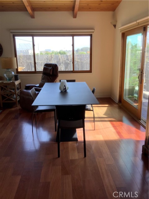 500 SUSANA, Redondo Beach, California 90277, 4 Bedrooms Bedrooms, ,2 BathroomsBathrooms,Residential,Sold,SUSANA,SB21045284