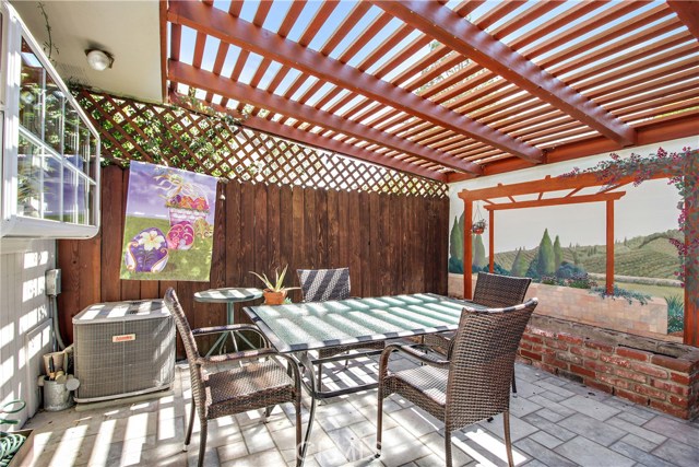 28618 Friarstone Court, Rancho Palos Verdes, California 90275, 3 Bedrooms Bedrooms, ,1 BathroomBathrooms,Residential,Sold,Friarstone,PV17161523