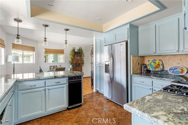 2113 Pullman Lane, Redondo Beach, California 90278, 3 Bedrooms Bedrooms, ,3 BathroomsBathrooms,Residential,Sold,Pullman,SB21045078