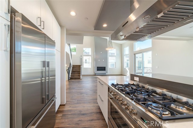 2516 Harriman Lane, Redondo Beach, California 90278, 4 Bedrooms Bedrooms, ,2 BathroomsBathrooms,Residential,Sold,Harriman,OC19086824