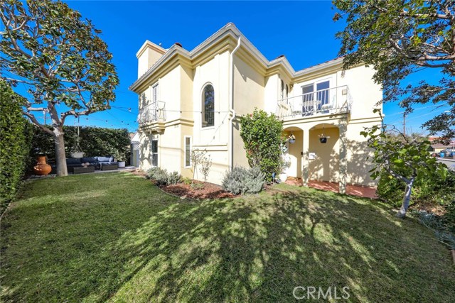 2803 Blossom Lane, Redondo Beach, California 90278, 4 Bedrooms Bedrooms, ,2 BathroomsBathrooms,Residential,Sold,Blossom,OC20238591