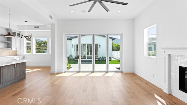 1022 Avenue A, Redondo Beach, California 90277, 6 Bedrooms Bedrooms, ,6 BathroomsBathrooms,Residential,Sold,Avenue A,PV20202846