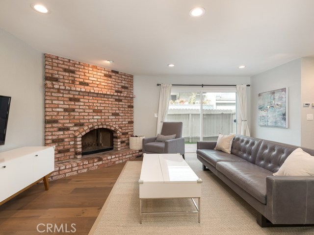 2016 Vanderbilt Lane, Redondo Beach, California 90278, 2 Bedrooms Bedrooms, ,2 BathroomsBathrooms,Residential,Sold,Vanderbilt,SB19062671