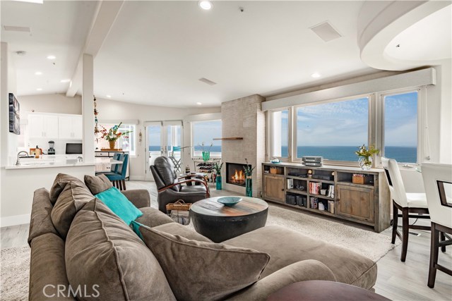 316 34th Street, Manhattan Beach, California 90266, 4 Bedrooms Bedrooms, ,2 BathroomsBathrooms,Residential,Sold,34th,SB21016031