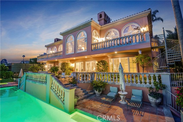 1429 Via Zumaya, Palos Verdes Estates, California 90274, 5 Bedrooms Bedrooms, ,6 BathroomsBathrooms,Residential,Sold,Via Zumaya,PV18119297