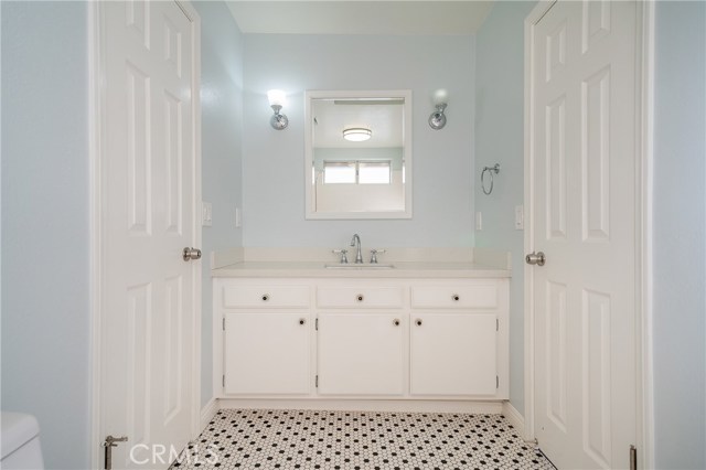 1901 Ernest Avenue, Redondo Beach, California 90278, 3 Bedrooms Bedrooms, ,1 BathroomBathrooms,Residential,Sold,Ernest,SB20019494