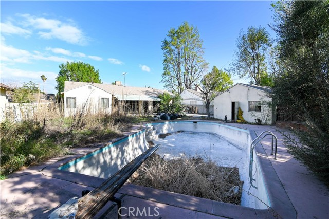 3 Bed Home for Sale in Van Nuys, California