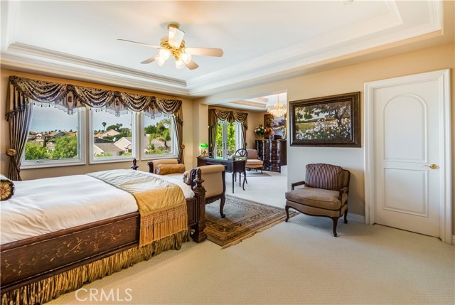 1 San Miguel, Rolling Hills Estates, California 90274, 5 Bedrooms Bedrooms, ,5 BathroomsBathrooms,Residential,Sold,San Miguel,PV18195768
