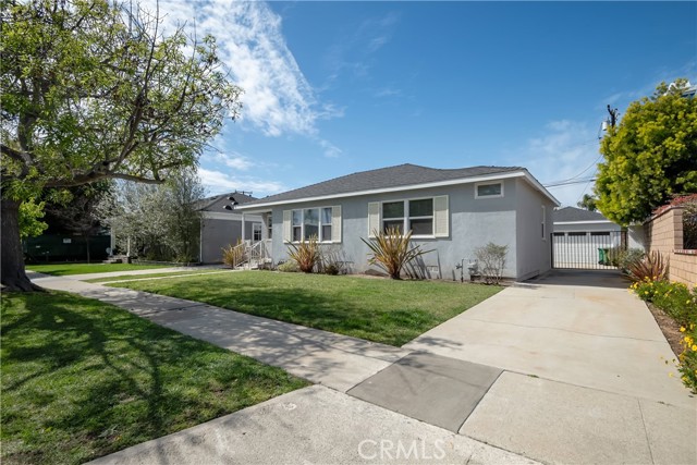 1605 Harkness, Manhattan Beach, California 90266, 3 Bedrooms Bedrooms, ,1 BathroomBathrooms,Residential,Sold,Harkness,SB21055276