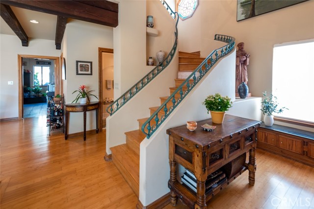 619 Avenue B, Redondo Beach, California 90277, 5 Bedrooms Bedrooms, ,3 BathroomsBathrooms,Residential,Sold,Avenue B,SB21044524