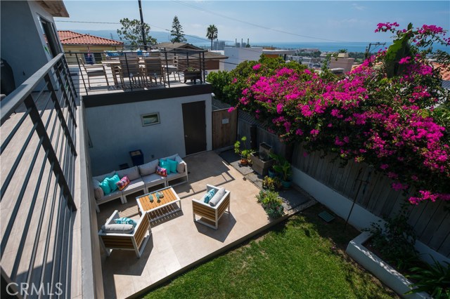 801 Ocean Drive, Hermosa Beach, California 90254, 4 Bedrooms Bedrooms, ,5 BathroomsBathrooms,Residential,Sold,Ocean,SB19222362