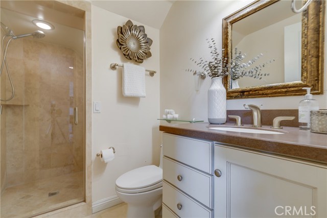 23 Via Granada, Rolling Hills Estates, California 90274, 3 Bedrooms Bedrooms, ,3 BathroomsBathrooms,Residential,Sold,Via Granada,TR21006057
