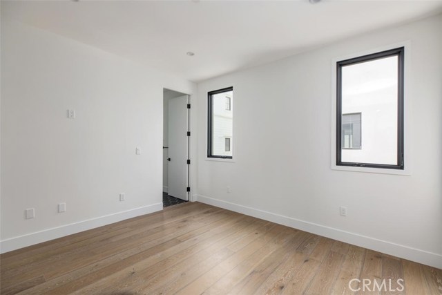 937 15th Street, Hermosa Beach, California 90254, 4 Bedrooms Bedrooms, ,5 BathroomsBathrooms,Residential,Sold,15th,SB20164161