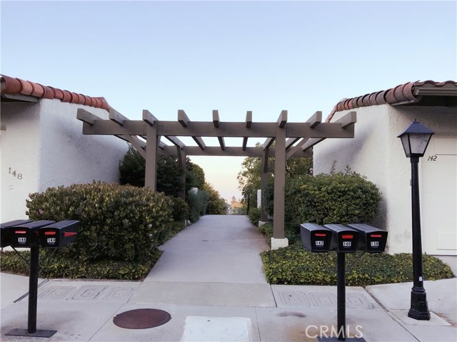 142 Aspen Way, Rolling Hills Estates, California 90274, 3 Bedrooms Bedrooms, ,1 BathroomBathrooms,Residential,Sold,Aspen,AR17193467
