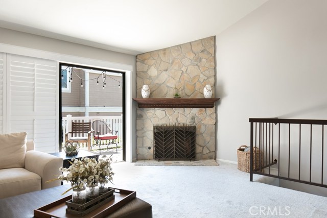 606 Guadalupe Avenue, Redondo Beach, California 90277, 2 Bedrooms Bedrooms, ,Residential,Sold,Guadalupe,PV18085371