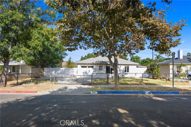 feature listing property photo