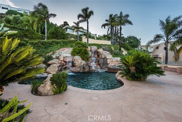 3324 Crownview Drive, Rancho Palos Verdes, California 90275, 7 Bedrooms Bedrooms, ,7 BathroomsBathrooms,Residential,Sold,Crownview,PV18072707