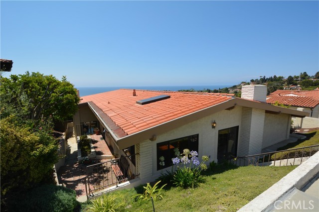 1129 Via Zumaya, Palos Verdes Estates, California 90274, 4 Bedrooms Bedrooms, ,3 BathroomsBathrooms,Residential,Sold,Via Zumaya,PW21178054