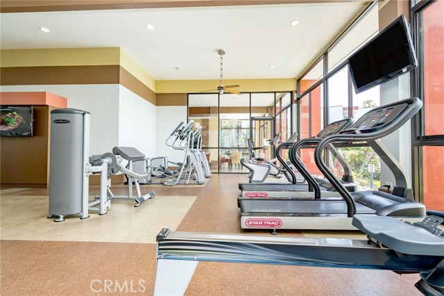 620 The Village, Redondo Beach, California 90277, 1 Bedroom Bedrooms, ,1 BathroomBathrooms,Residential,Sold,The Village,SB17035321