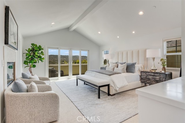 1038 Avenue D, Redondo Beach, California 90277, 5 Bedrooms Bedrooms, ,4 BathroomsBathrooms,Residential,Sold,Avenue D,PV21115047