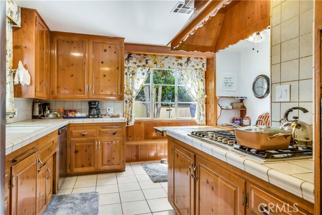 2903 Inglewood Avenue, Redondo Beach, California 90278, 3 Bedrooms Bedrooms, ,3 BathroomsBathrooms,Residential,Sold,Inglewood,SB17088747