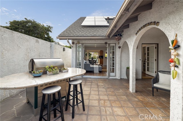 315 Maria Avenue, Redondo Beach, California 90277, 3 Bedrooms Bedrooms, ,2 BathroomsBathrooms,Residential,Sold,Maria,SB21146814