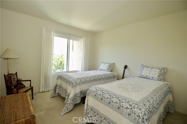 11 Hilltop Circle, Rancho Palos Verdes, California 90275, 2 Bedrooms Bedrooms, ,2 BathroomsBathrooms,Residential,Sold,Hilltop,OC17166003