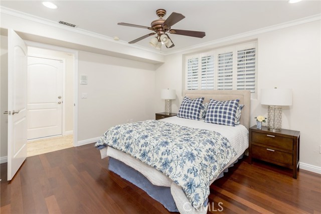 2515 Voorhees Avenue, Redondo Beach, California 90278, 4 Bedrooms Bedrooms, ,4 BathroomsBathrooms,Residential,Sold,Voorhees,SB18062969