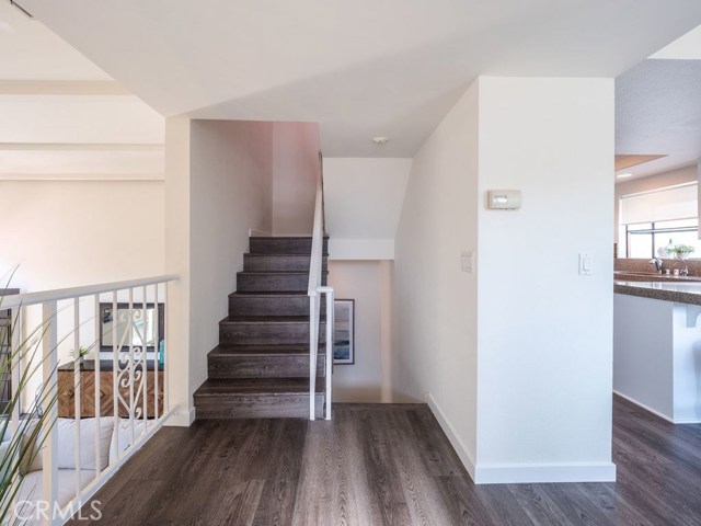 721 Irena Avenue, Redondo Beach, California 90277, 3 Bedrooms Bedrooms, ,1 BathroomBathrooms,Residential,Sold,Irena,SB18255216