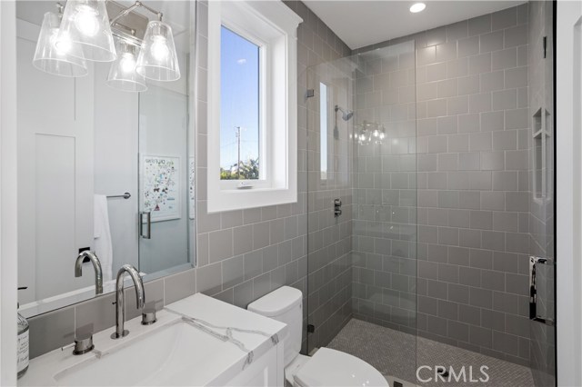 1436 23rd Street, Manhattan Beach, California 90266, 6 Bedrooms Bedrooms, ,6 BathroomsBathrooms,Residential,Sold,23rd,SB21003333
