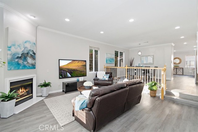 630 Meyer Lane, Redondo Beach, California 90278, 3 Bedrooms Bedrooms, ,2 BathroomsBathrooms,Residential,Sold,Meyer,SB21106616