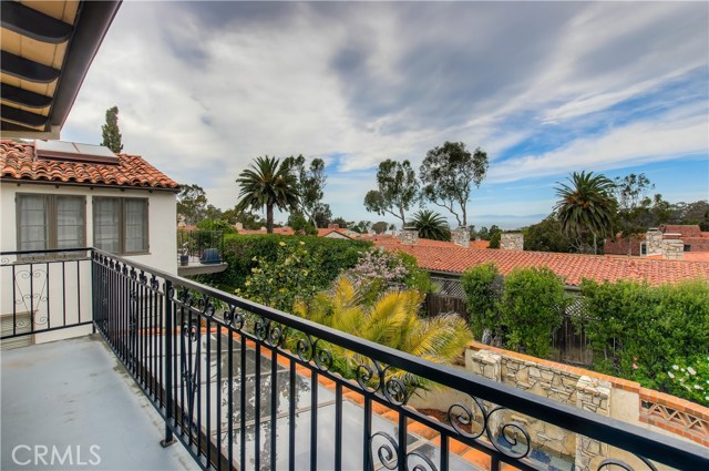 2505 Via Pinale, Palos Verdes Estates, California 90274, 3 Bedrooms Bedrooms, ,3 BathroomsBathrooms,Residential,Sold,Via Pinale,PV17081847