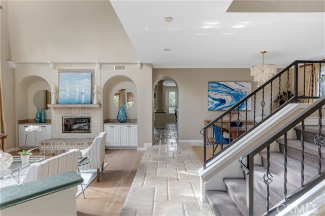 717 29th Street, Manhattan Beach, California 90266, 5 Bedrooms Bedrooms, ,4 BathroomsBathrooms,Residential,Sold,29th,SB21147466