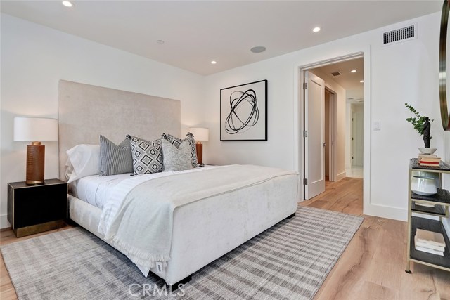 436 27th Street, Manhattan Beach, California 90266, 4 Bedrooms Bedrooms, ,4 BathroomsBathrooms,Residential,Sold,27th,SB19108994