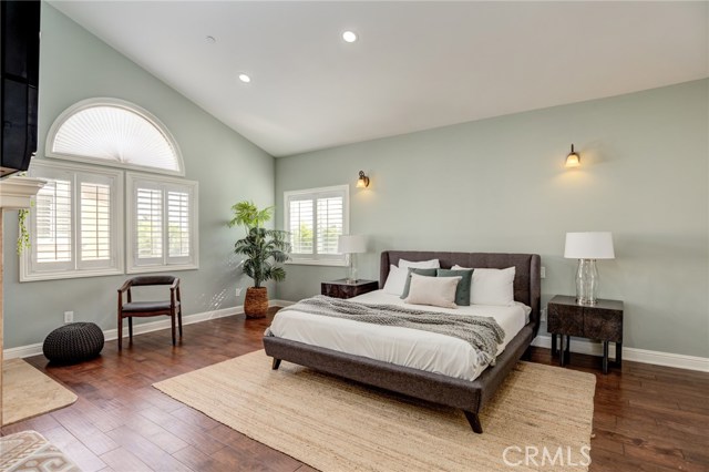 228 Juanita Avenue, Redondo Beach, California 90277, 4 Bedrooms Bedrooms, ,2 BathroomsBathrooms,Residential,Sold,Juanita,SB20139705
