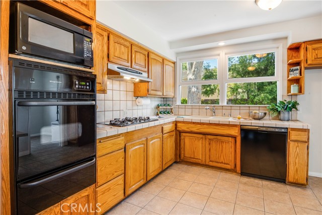 27 Ranchview Road, Rolling Hills Estates, California 90274, 3 Bedrooms Bedrooms, ,2 BathroomsBathrooms,Residential,Sold,Ranchview,SB21119062