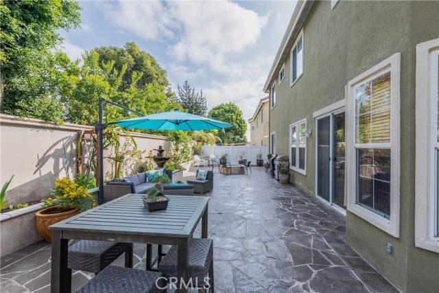 729 Amy Lane, Redondo Beach, California 90278, 6 Bedrooms Bedrooms, ,4 BathroomsBathrooms,Residential,Sold,Amy,PV20208343