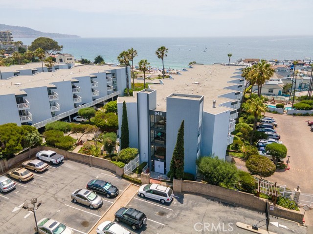 640 The Village, Redondo Beach, California 90277, 1 Bedroom Bedrooms, ,1 BathroomBathrooms,Residential,Sold,The Village,CV21150767