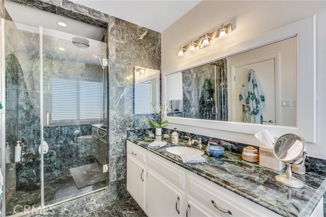 25 Via Granada, Rolling Hills Estates, California 90274, 3 Bedrooms Bedrooms, ,2 BathroomsBathrooms,Residential,Sold,Via Granada,TR21114102