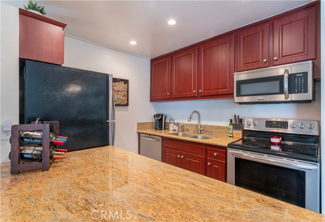 605 Prospect Avenue, Redondo Beach, California 90277, 2 Bedrooms Bedrooms, ,2 BathroomsBathrooms,Residential,Sold,Prospect,SB21011888