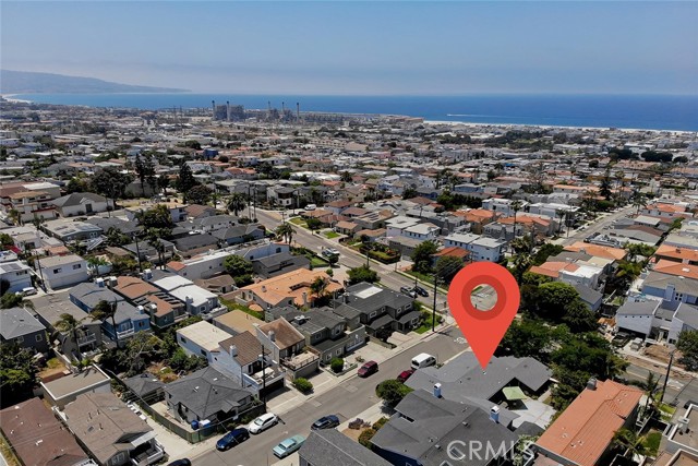 1101 7th Street, Hermosa Beach, California 90254, 3 Bedrooms Bedrooms, ,2 BathroomsBathrooms,Residential,Sold,7th,SB21135175