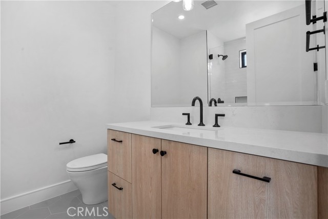 2504 Fisk Ln, Redondo Beach, California 90278, 4 Bedrooms Bedrooms, ,3 BathroomsBathrooms,Residential,Sold,Fisk Ln,DW21052780