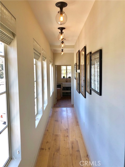 505 17th Street, Manhattan Beach, California 90266, 2 Bedrooms Bedrooms, ,2 BathroomsBathrooms,Residential,Sold,17th,SB19222936