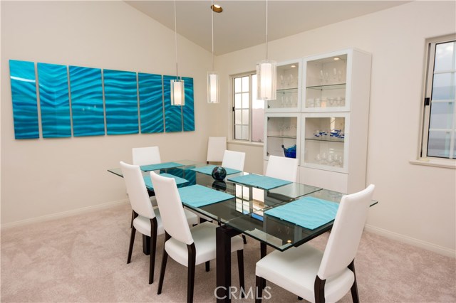 1021 Avenue D, Redondo Beach, California 90277, 4 Bedrooms Bedrooms, ,2 BathroomsBathrooms,Residential,Sold,Avenue D,SB21005310