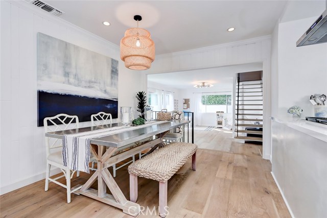 2101 Chestnut Avenue, Manhattan Beach, California 90266, 3 Bedrooms Bedrooms, ,2 BathroomsBathrooms,Residential,Sold,Chestnut,SB20213029