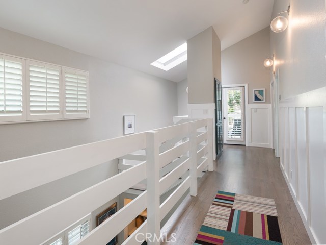 711 Irena Avenue, Redondo Beach, California 90277, 4 Bedrooms Bedrooms, ,2 BathroomsBathrooms,Residential,Sold,Irena,SB19226574