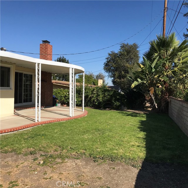 Fenced Rear Yard